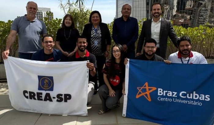 CREA-SP apoia Hammer BOTZ, formandos engenheiros rumo ao México.