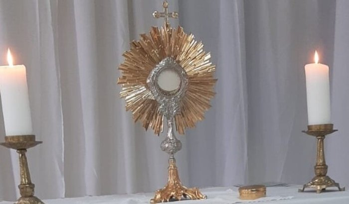 Ostensório para a Santa Luzia