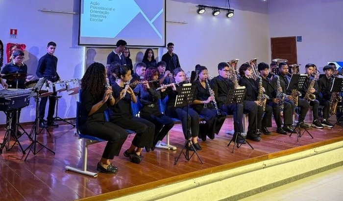 UM SONHO: UNIFORME DE GALA DA BANDA MUSICAL ESCOLA ARY PARREIRAS.