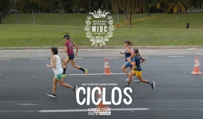 EXIBIÇÃO DO DOCUMENTÁRIO CICLOS EM MADRID 