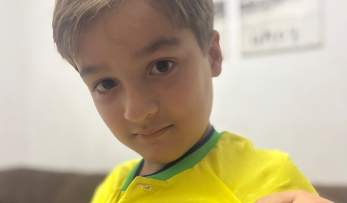 Jogador Léo Miotto na Europa sub 8