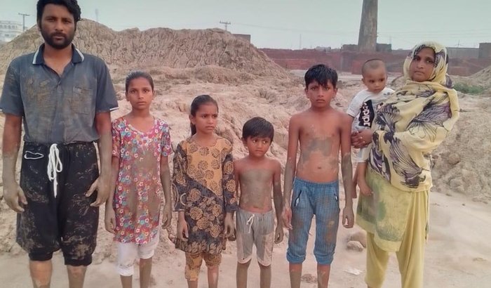 Para Resgatarmos famílias escravizadas no Paquistão 