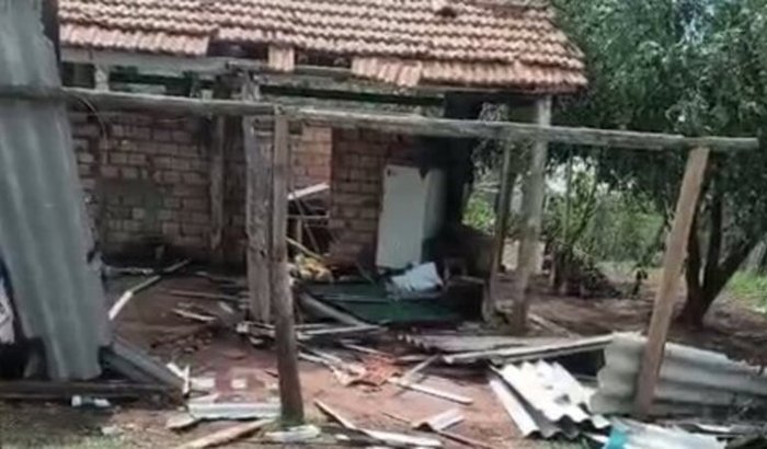 Vaquinha Solidária para ajudar nosque perdemos tudo com a chuva