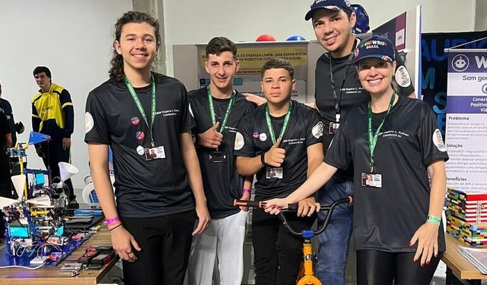 De uma Escola Pública Municipal de Camboriú para o Mundo!