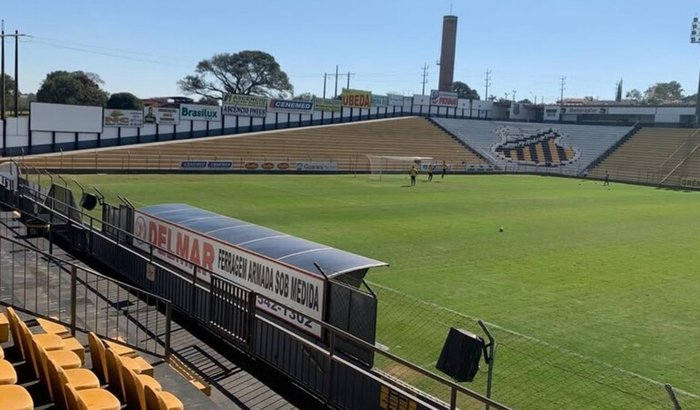 LICENCA B CBF ACADEMY