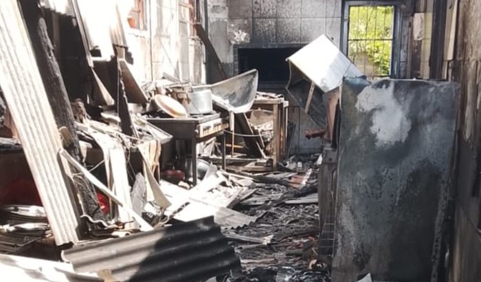 Ajude-nos a recomeçar nosso restaurante após o incêndio