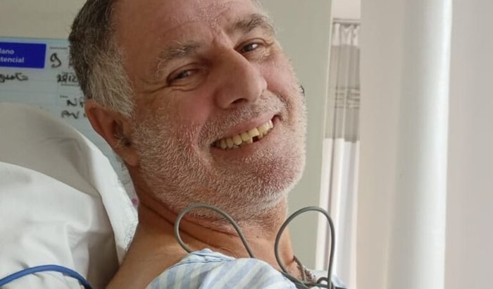 Me ajuda a pagar os custos médicos do meu pai?