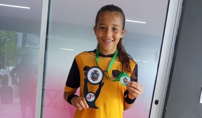 Ajude Bia a jogar no Uruguai