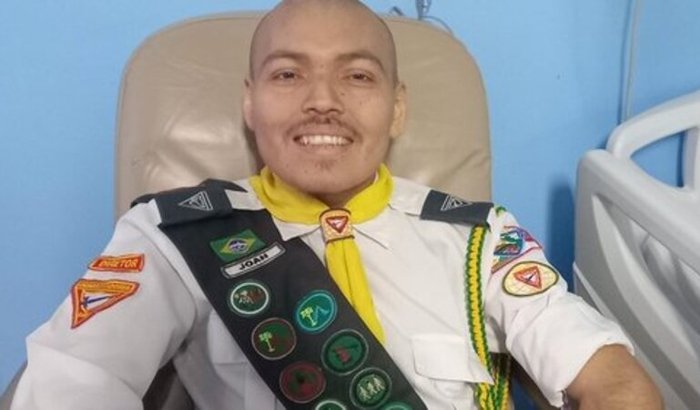 Ajude o Joan Matos no tratamento contra o câncer