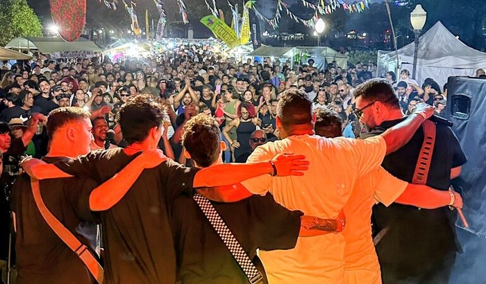 Ajude a banda Litore a gravar seu primeiro Álbum!