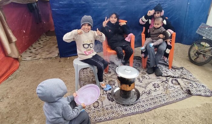 Ajudando minha família em Gaza, Palestina