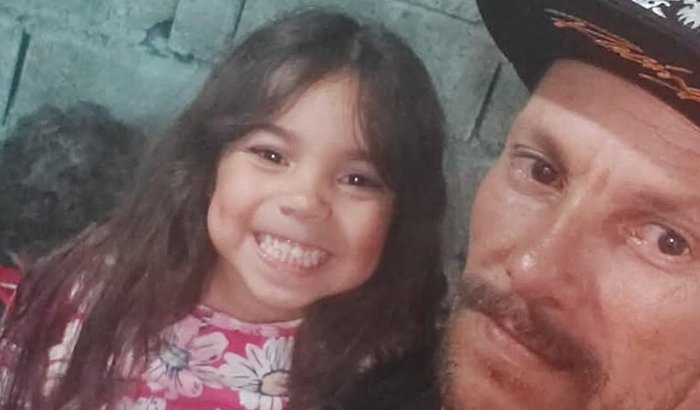 ajuda para recomeçar e dar um futuro pra minha filha