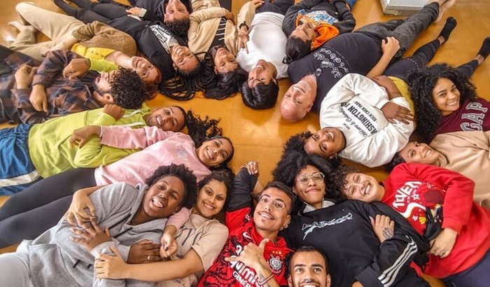 Coletivo de Teatro 2AT-2  2025 - ETEC de Artes