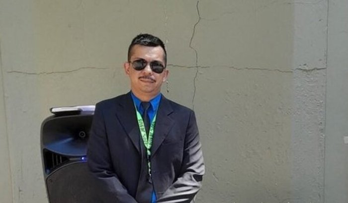 Ajude o Maestro a participar do mundialito de bandas!