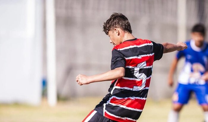 Sua Ajuda Pode Levar um Atleta Mais Perto do Sucesso!
