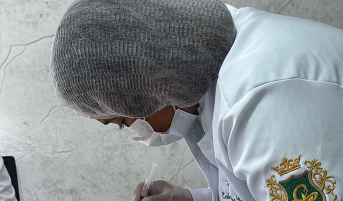 Ajude uma futura Enfermeira a realizar o sonho de se formar e abrir sua clínica.