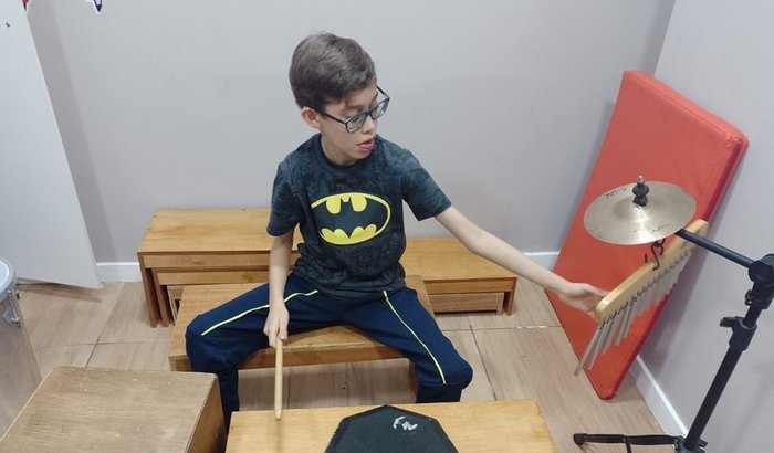 Cada terapia é um progresso para o Samuel 