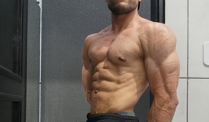 Estreia no fisiculturismo