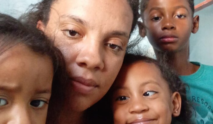 Doação para geladeira e remédio