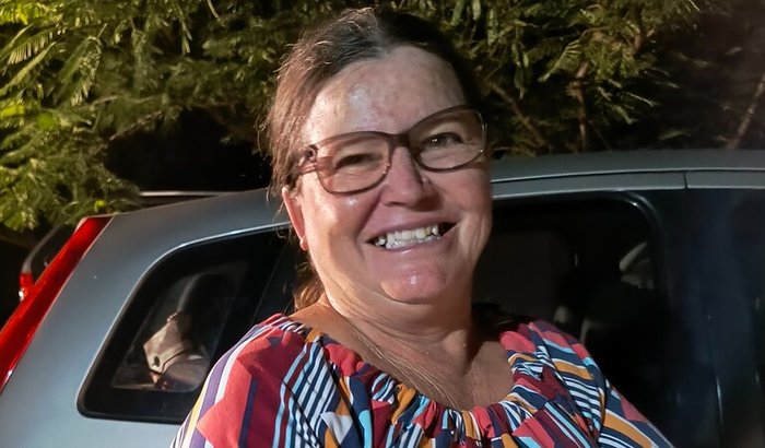 Ajuda para comprar uma geladeira para minha mãe 