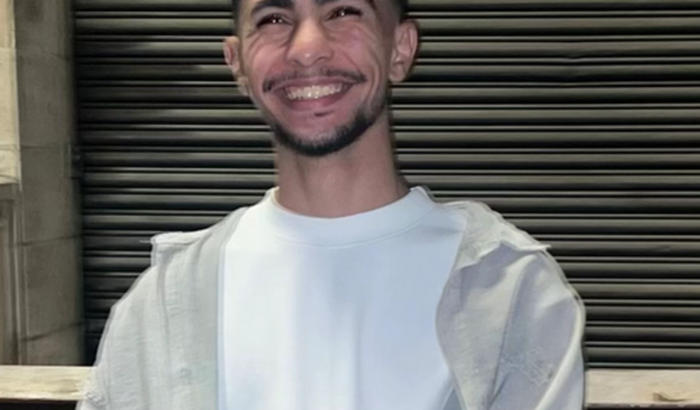 Ajude Ali a continuar seus estudos um jovem palestino.