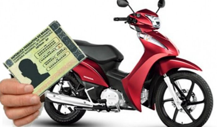 Tirar carteira e comprar uma moto