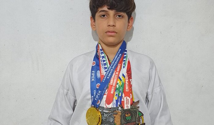 Ajude Meu filho a ir ao Campeonato Mundial de Karatê de Clubes