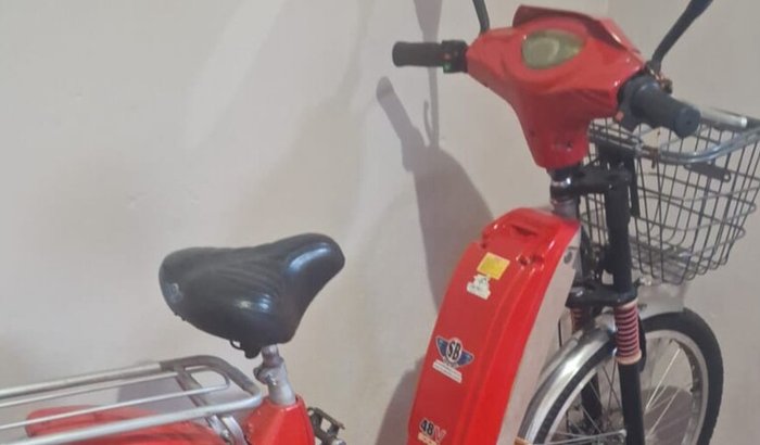 Me ajude arrumar minha bike ,trabalho longe e ela estragou a bateria 