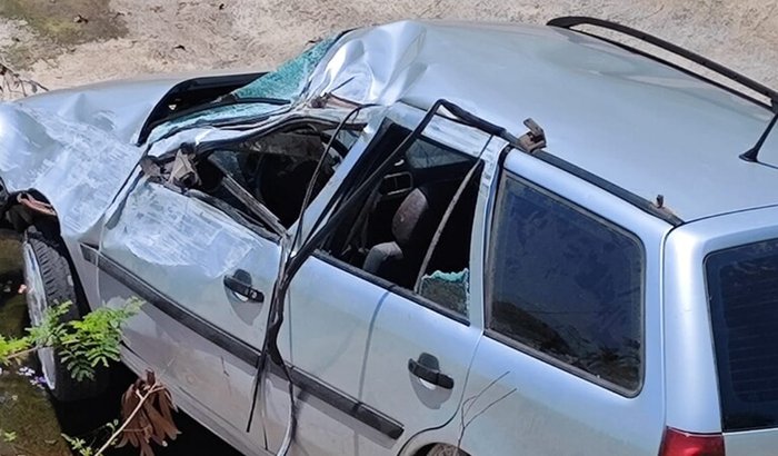 Juntos pelo recomeço