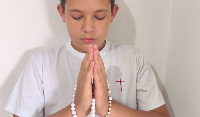 Ajude Eduardo realizar esse chamado