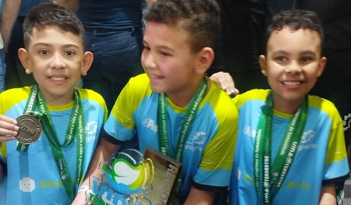 Torneio de Robótica, meu filho Samuel, 3 dias em BH