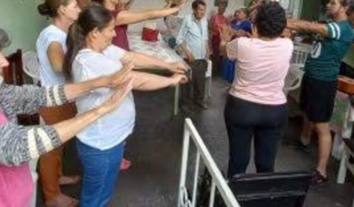 💙 Abraço Azul — Mãos Unidas