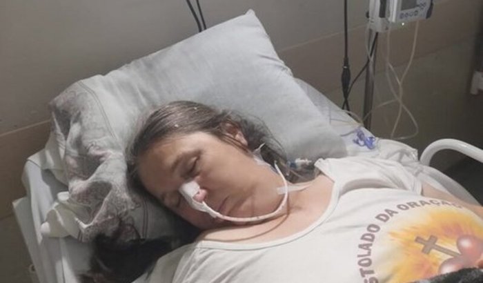 Ajuda recuperação Adriana Gonçalves 