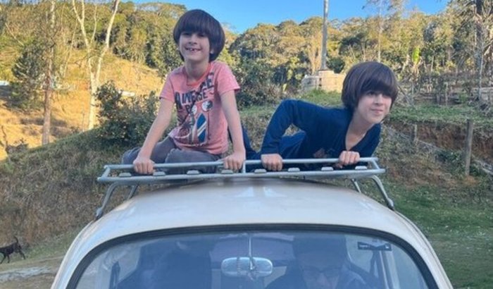 Ajuda para dar a festinha dos sonhos para meus irmãos mais novos