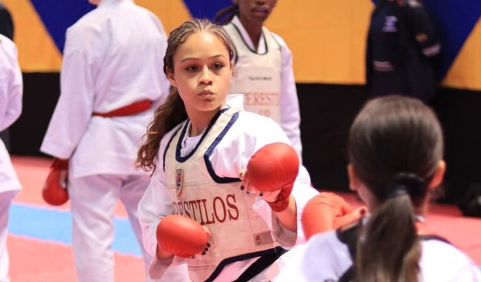 Ajuda pra ir ao mundial de karatê