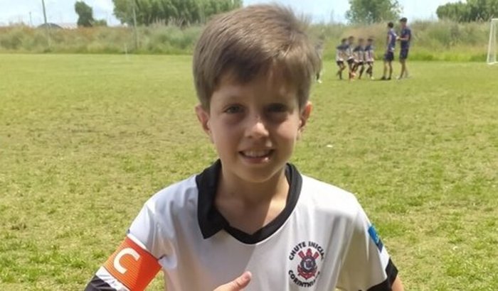 Ajuda meu filho a realizar o sonho de jogar um campeonato no Chile 