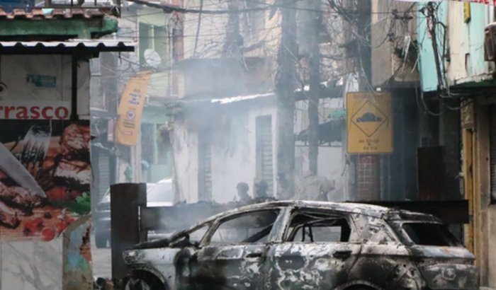 Campanha para família, mantimentos e alimentos