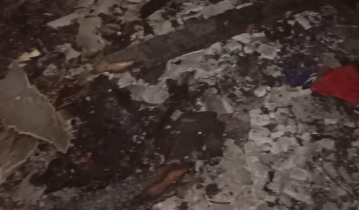 Reforma de uma casa que pegou fogo