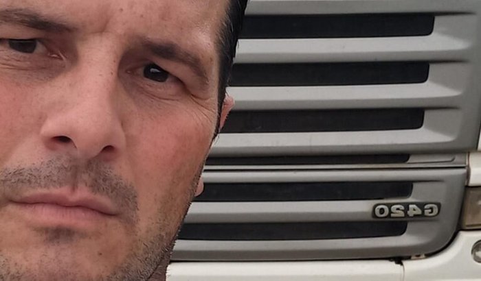 CIRURGIA URGENTE DE TUMOR MEDULAR