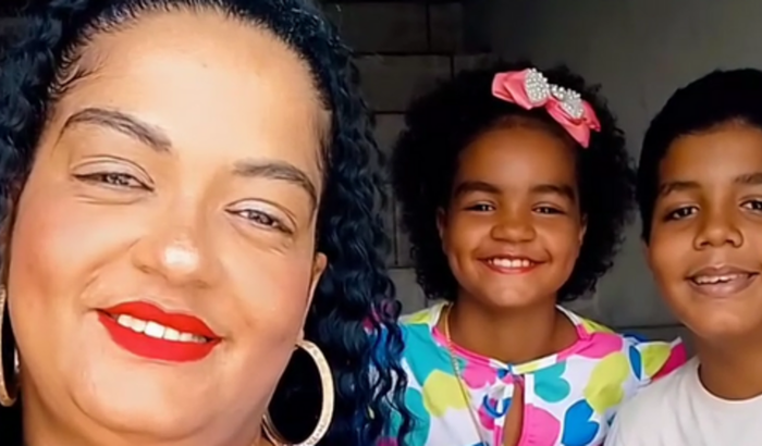 Me ajuda a trabalhar 