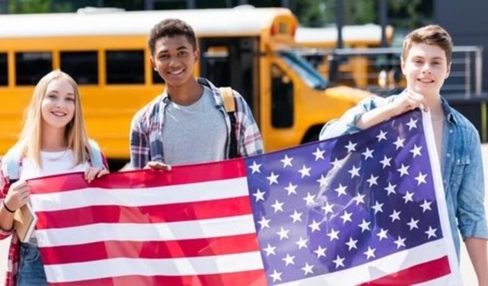 Me ajude a realizar meu intercâmbio!