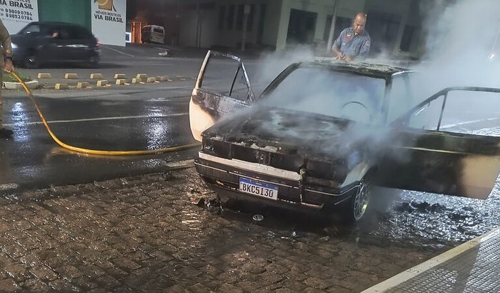 🚗🔥🛠️🙏"Do Fogo à Estrada: Sua Ajuda é o Motor da Reconstrução do Meu Carro"