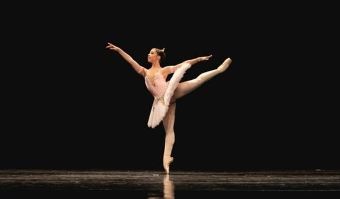 Me ajude no meu sonho de me tornar uma bailarina profissional 