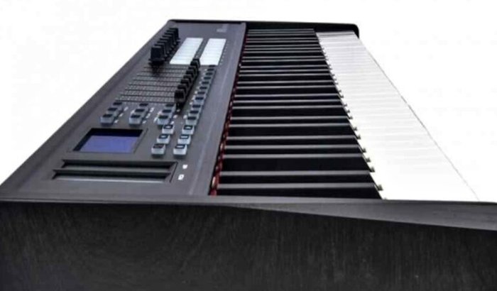 Ajuda para comprar um Teclado para mim,meu sonho em ter meu próprio teclado 