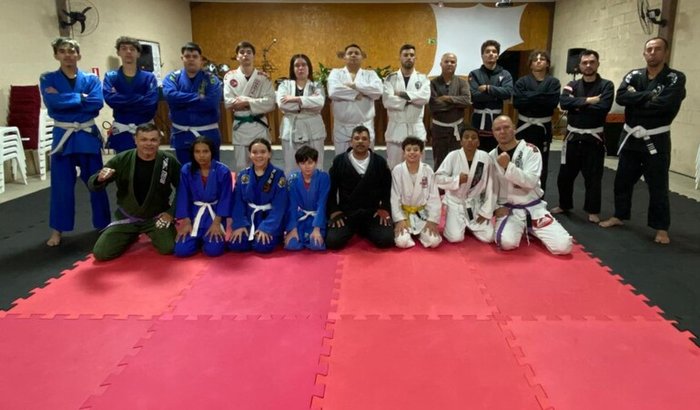 Aquisição de Kimonos para Projeto Social de Jiu-Jitsu.
