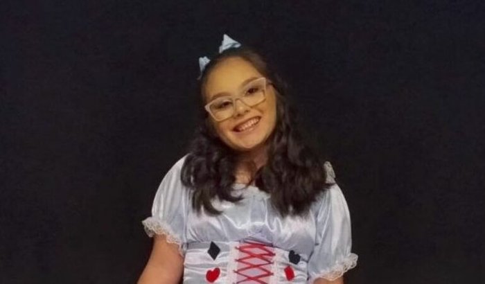 Cirurgia de glaucoma para minha filha evitar a perda da visão