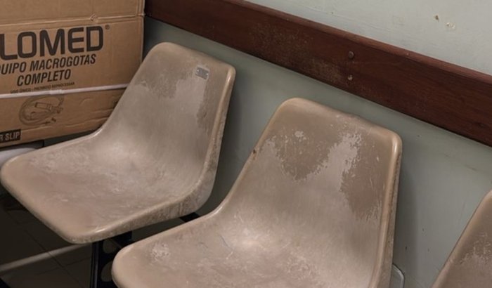 Ajuda para montar a salinha de acolhimento da UTIG2 do HMWG