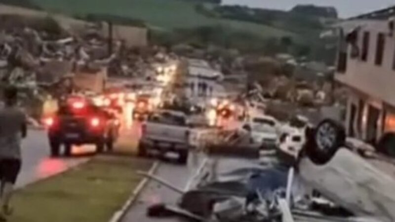 S.O.S RIO BONITO reconstrução casa