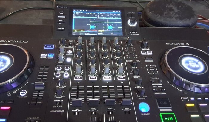 Ajuda solidária ao Dj 