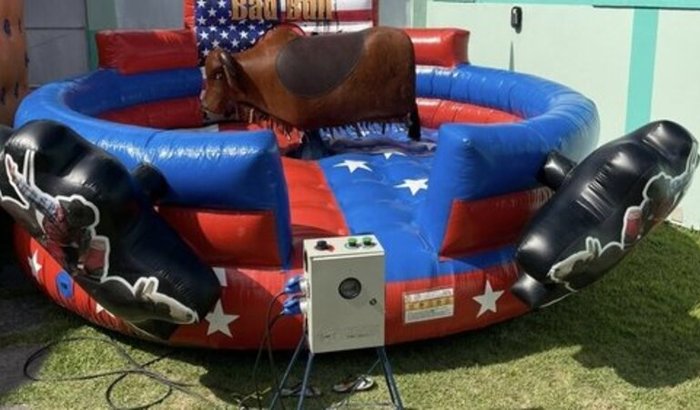 Um dia de alegria 😍🎉🎂🛵